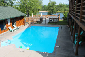 wisconsin riverfront lodging, wisconsin river lodging wi dells, wisc dells