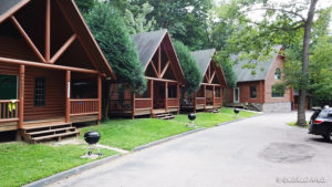 wi dells cabin rentals,vacation cabin rentals, hotels in the dells, wisconsin dells waterpark deals, condos in wisconsin dells