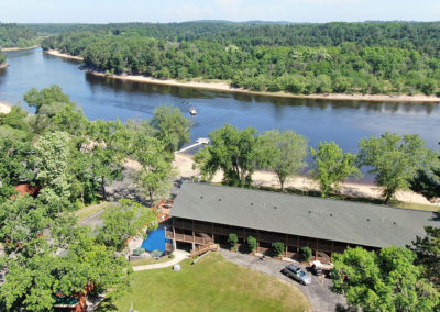 Waterfront resort, River view Kitchenette lodging on the lower dells WI. River at Cedar Lodge and Settlement