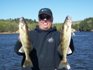 Fishing at Cedar Lodge on the Wi River in Wisconsin Dells with Reel Good Guide Service