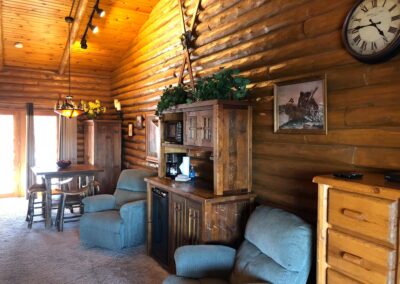 Riverview Premier lodge room at Cedar Lodge and Settlement in Wisconsin Dells. Resort, cabins and suites on the WI River